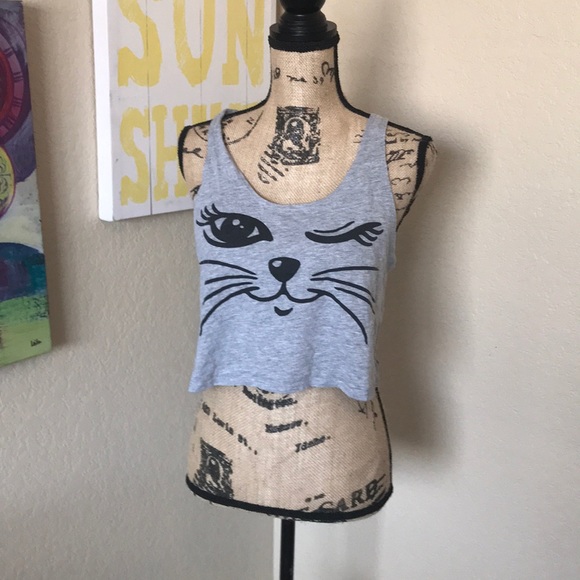 Tres Bien Tops - Winking Kitty Cat Grey Crop Top